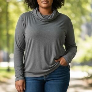 Cuddl Duds Women's size XL Gray Cowl Neck Soft Long Sleeve Tunic length Sweater